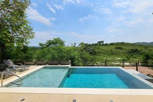 Casa Orquídeas, linda vista, lazer e conforto