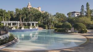 Marriotts Lakeshore Reserve 2BR Villa with Resort Access