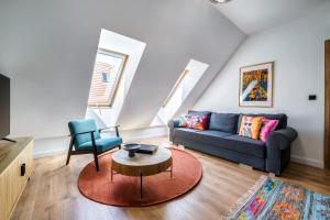 Stylish Flat with Parking in Budapests Vibrant Area