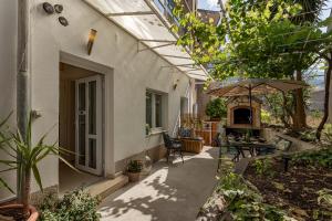 Hidden Garden , Stylish Stay in Makarska Old Town