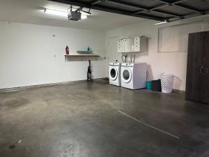 Rustic Retreat 3 bd2 bth - Large Family Game Area