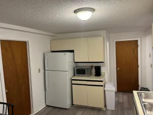 Downtown Amesbury 15 Mins to Beach