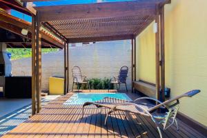 Casa com jacuzzi ideal para dias em família! 0453