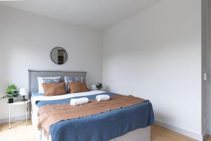 Mia Okrzei National Stadium Area with Parking and AC