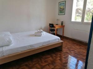 Appartements Gite les iris Laroque 34 : photos des chambres