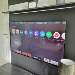 Apartment near center free P