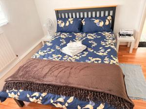 Lovely Room in Wembley Stadium