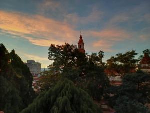 Casa Mayolica, en el centro de Salta, con terraza y estacionamiento gratuito