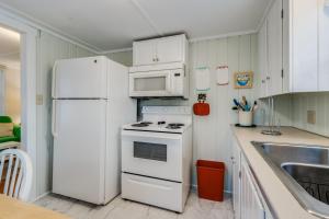 Laurel street garage apt 210