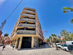 Modern Oasis in Guéliz - Balcony & Comfort