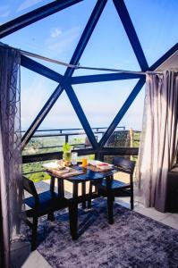 Sunrise Hill Glamping