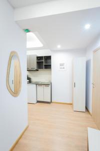 Stompers Portal by Nexus, next to Seaside & Tsimiski street