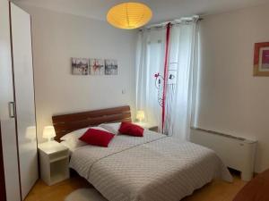 Modern apartment in Zadar with three bedrooms and balcony - TA Leut Agency