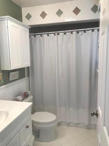 Country club drive 333