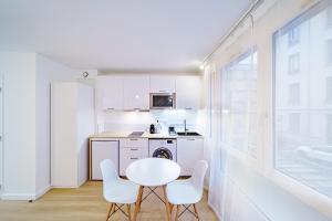 Appartements Studio cozy au coeur de lyon 8 : Appartement 1 Chambre