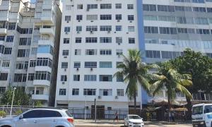 Pé na Areia: Amplo e Reformado na Praia de Copa