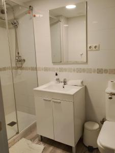 Apartamento y Habitaciones El Colmenar