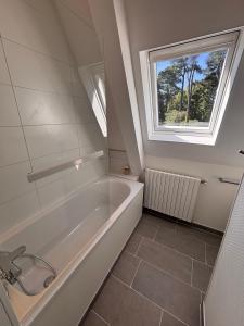 Villas Superbe Maison Mesquer 200 metres plage 11 pers : photos des chambres