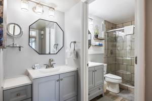 Family Friendly, Unbeatable Location near Main Street, 12 Min Walk to Base