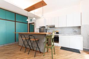 Comfort, sea, airport and private parking