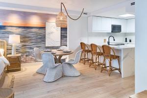 Studio at Roney Palace - 329