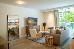 Studio at Roney Palace - 329