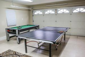 Wonderful 4 Bedroom 3 Bath Pool Home 34 Mile To Disney