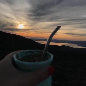 Hermosa cabaña playa volcán