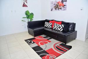 The Bromptons Luxury Apartment