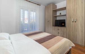 Apartments by the sea Selce, Crikvenica - 2392