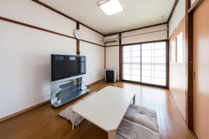SHINODA BASE 1 minute walk from Aomori Station篠田ベース