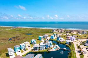 Chancla - Pet Friendly! Community Pool!