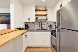 The woodside cottage #2505