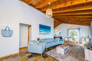 Lens Lodge - Spacious beach Home