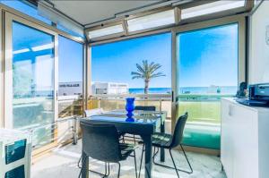 Studio Azur face à la mer - French Riviera