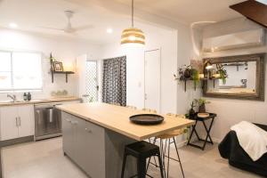 Whitsunday Pandanus-Stylish 2 bedroom townhouse in quiet location