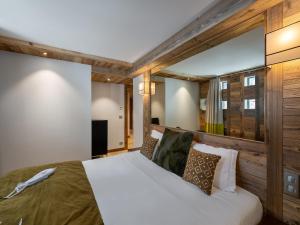 Appartement moderne à Val dIsère, 6 pers, accès direct au domaine skiable - FR-1-844-4