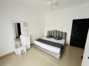 Airport S4 Apartment