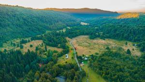 Cabaña Rústica Junto al Río