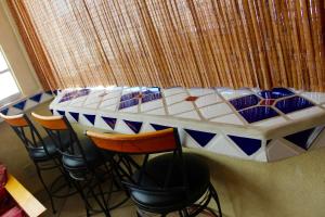 Mid-century Ocean View Apartment