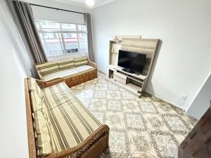 Pé na Areia Praia da Tupi II