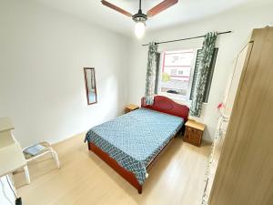 Pé na Areia Praia da Tupi II