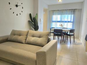 Encantador depto a estrenar a 100m Av Pellegrini