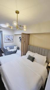 Condo in Pasay 12th flr studio unit-near MOA, PICC