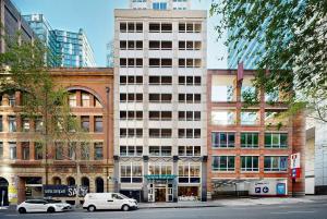 PI702 - Ideally Located Sydney CBD