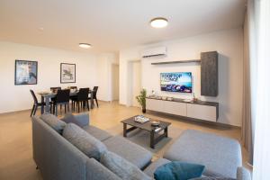 The Valley Collection - Suite B7