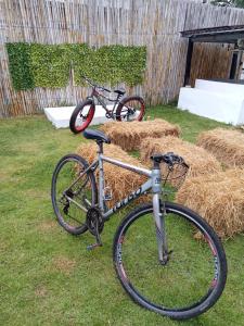 บ้าน อินอักษร