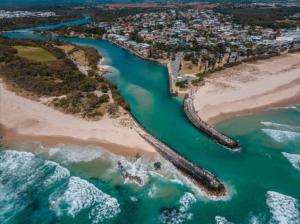 Creekside Coastal Escape on Hungerford