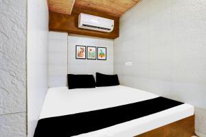 Super Hotel O Ambedkar Chowk Ulhasnagar