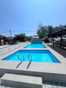 TTS Staycation Chalet